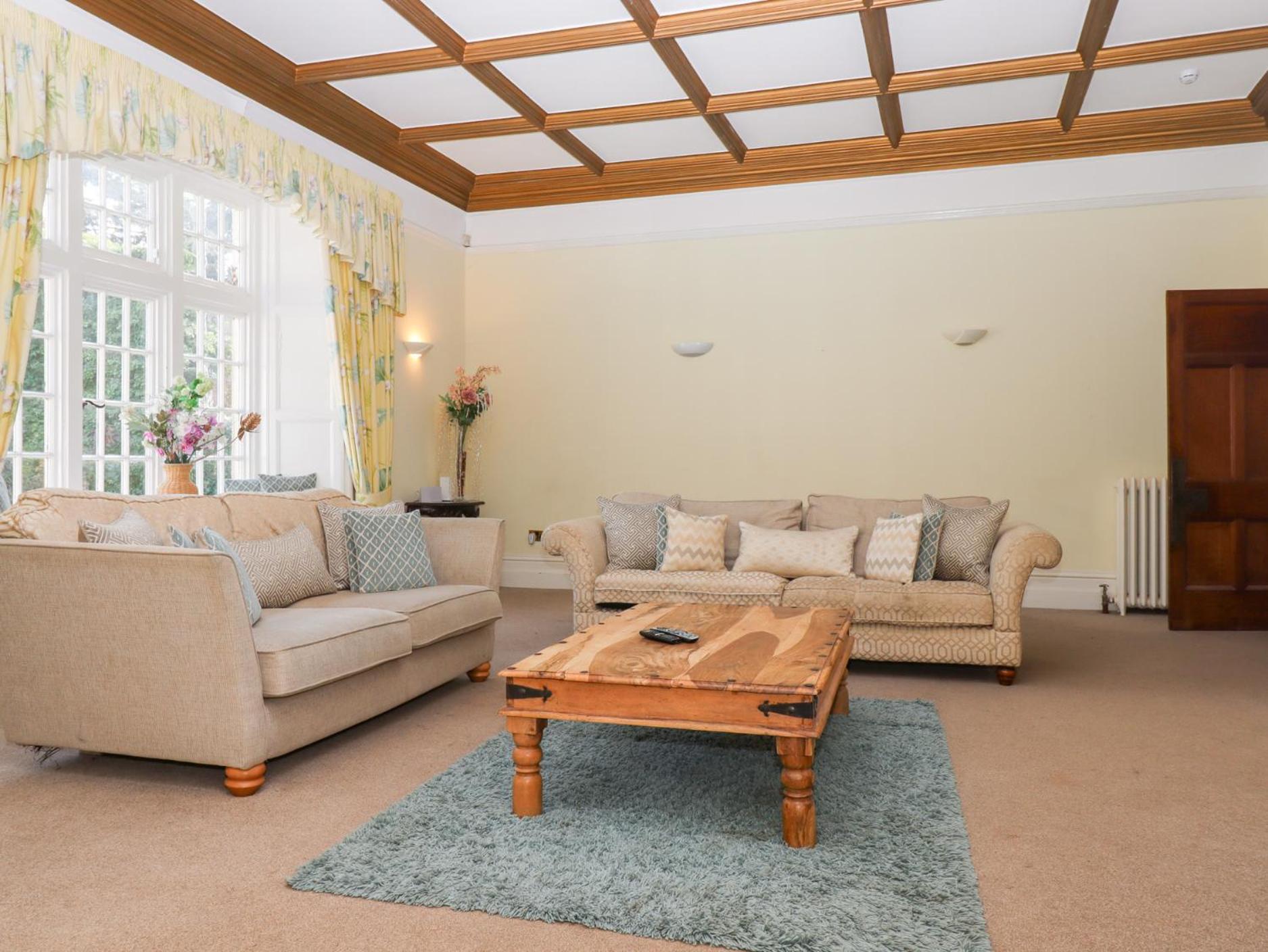 Holiday home Alston Hall